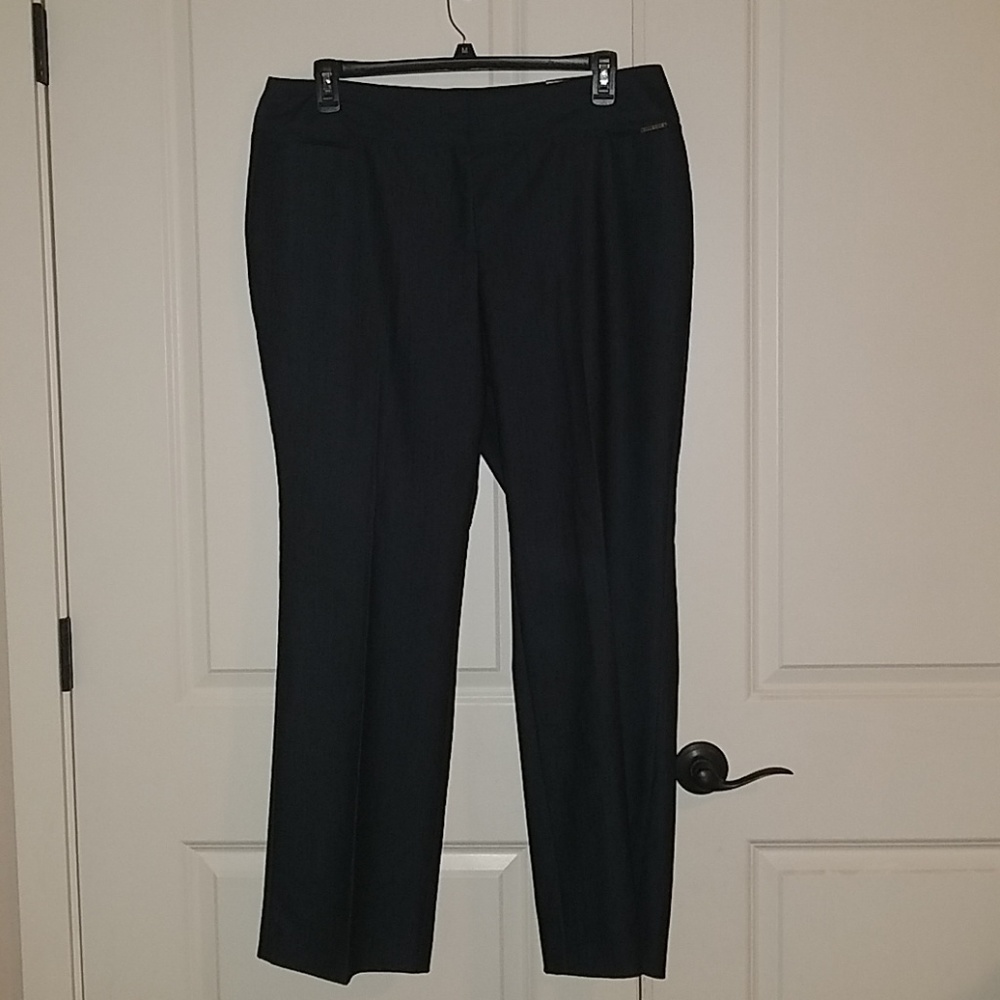 Anne Klein Women's Trouser Size 16